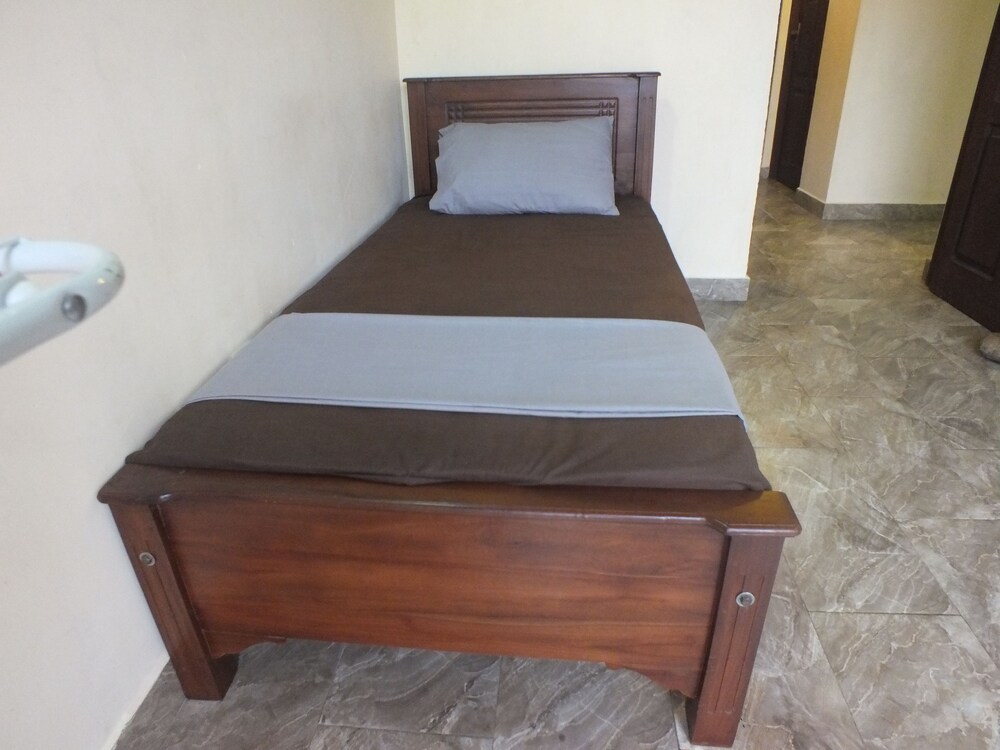 Hillsview Rest & Guest House