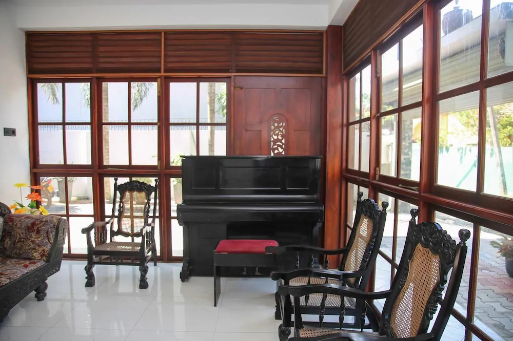 Nature Villa by OYO Rooms