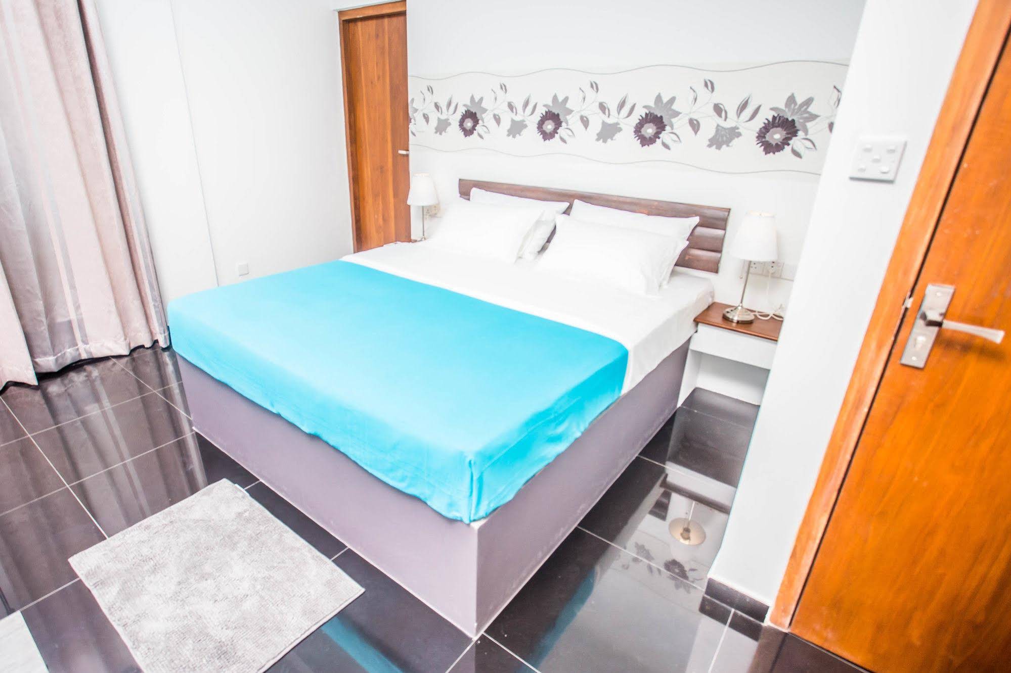 Lakraj Heritage Hotel