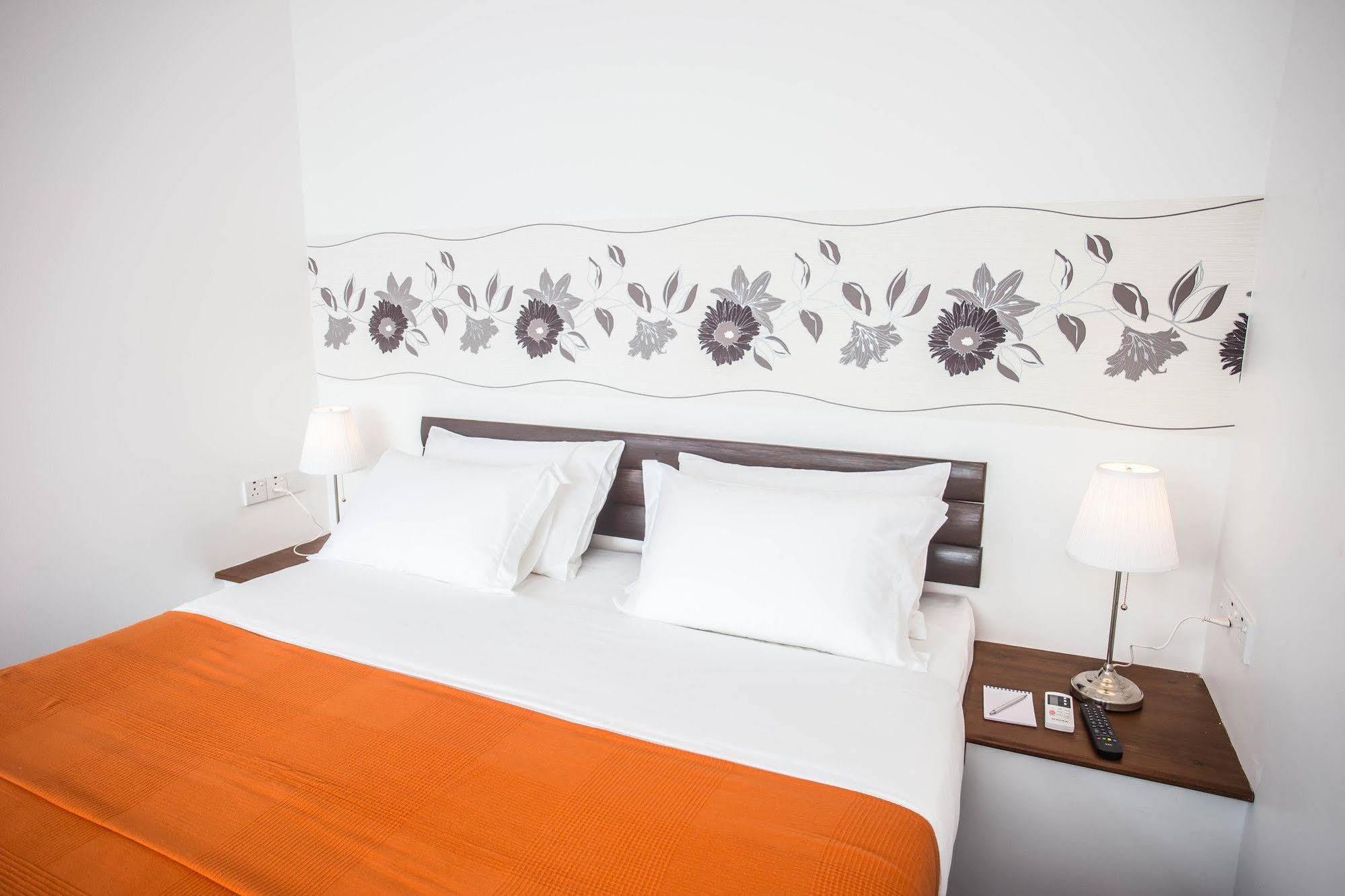 Lakraj Heritage Hotel