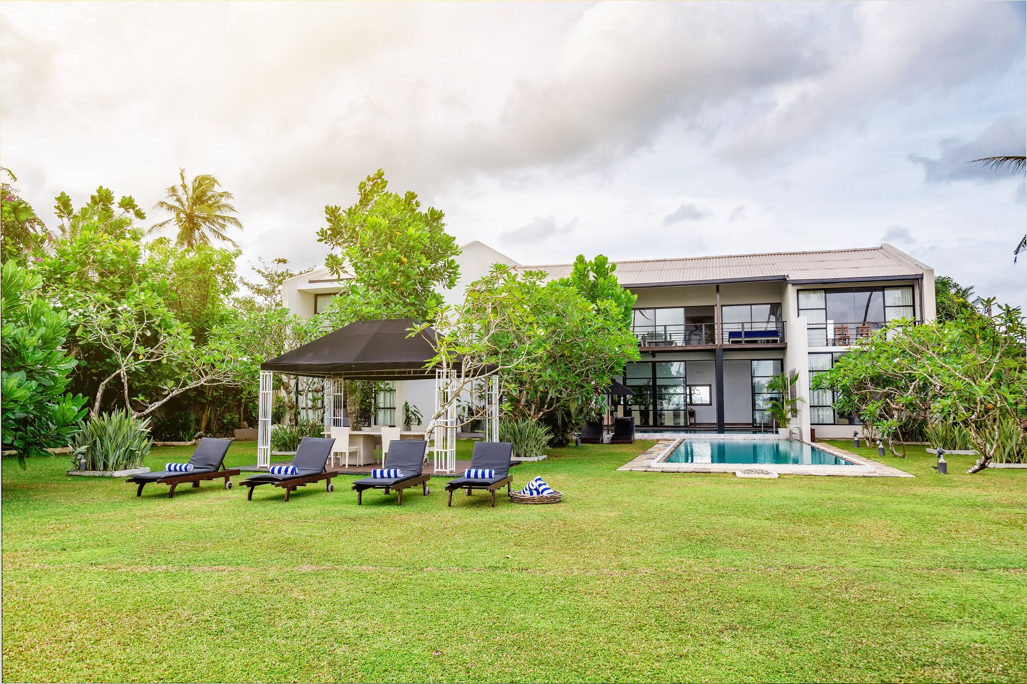 Mirissa Beach Villa