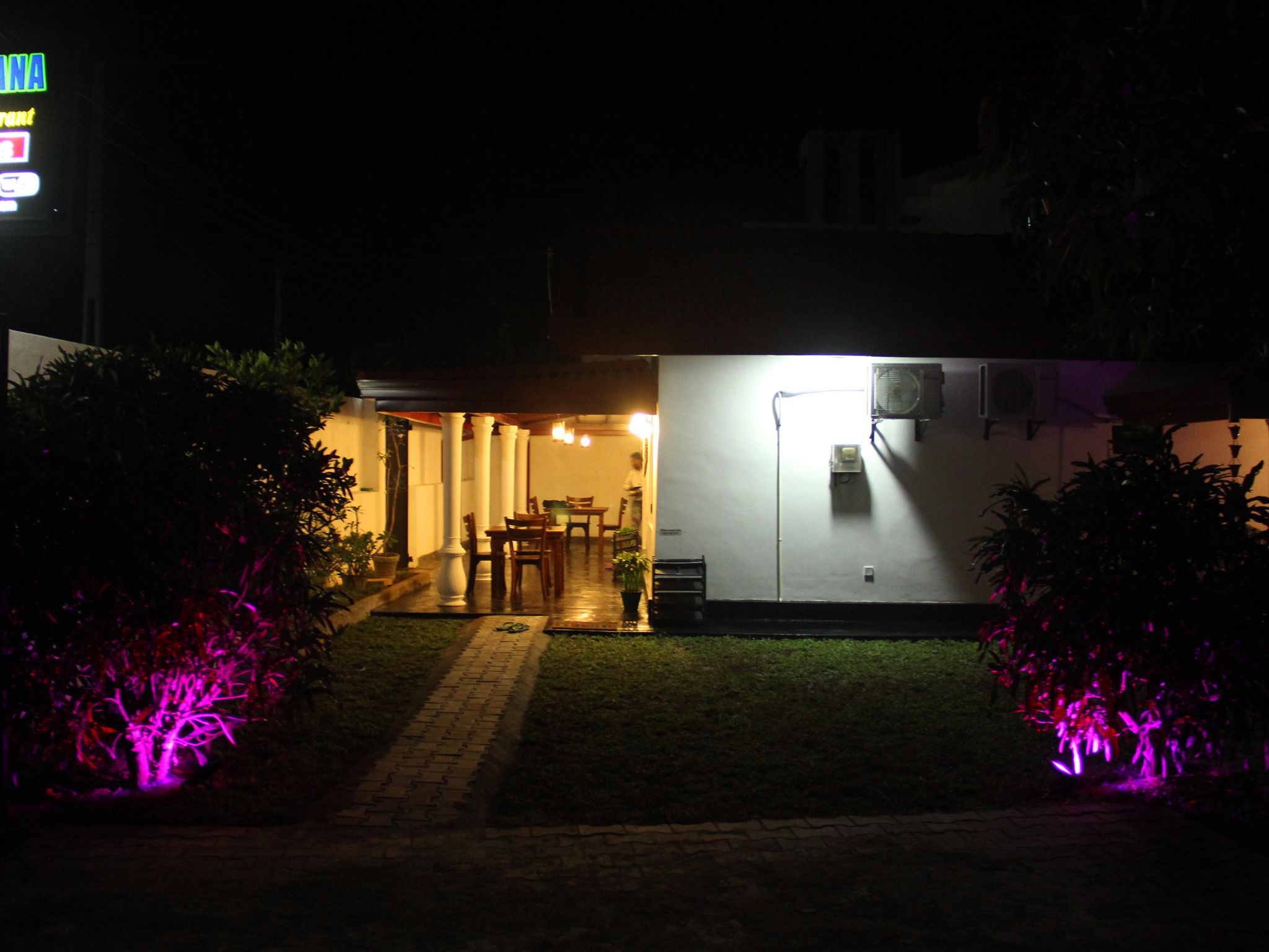 Sooriya Sewana Guest House