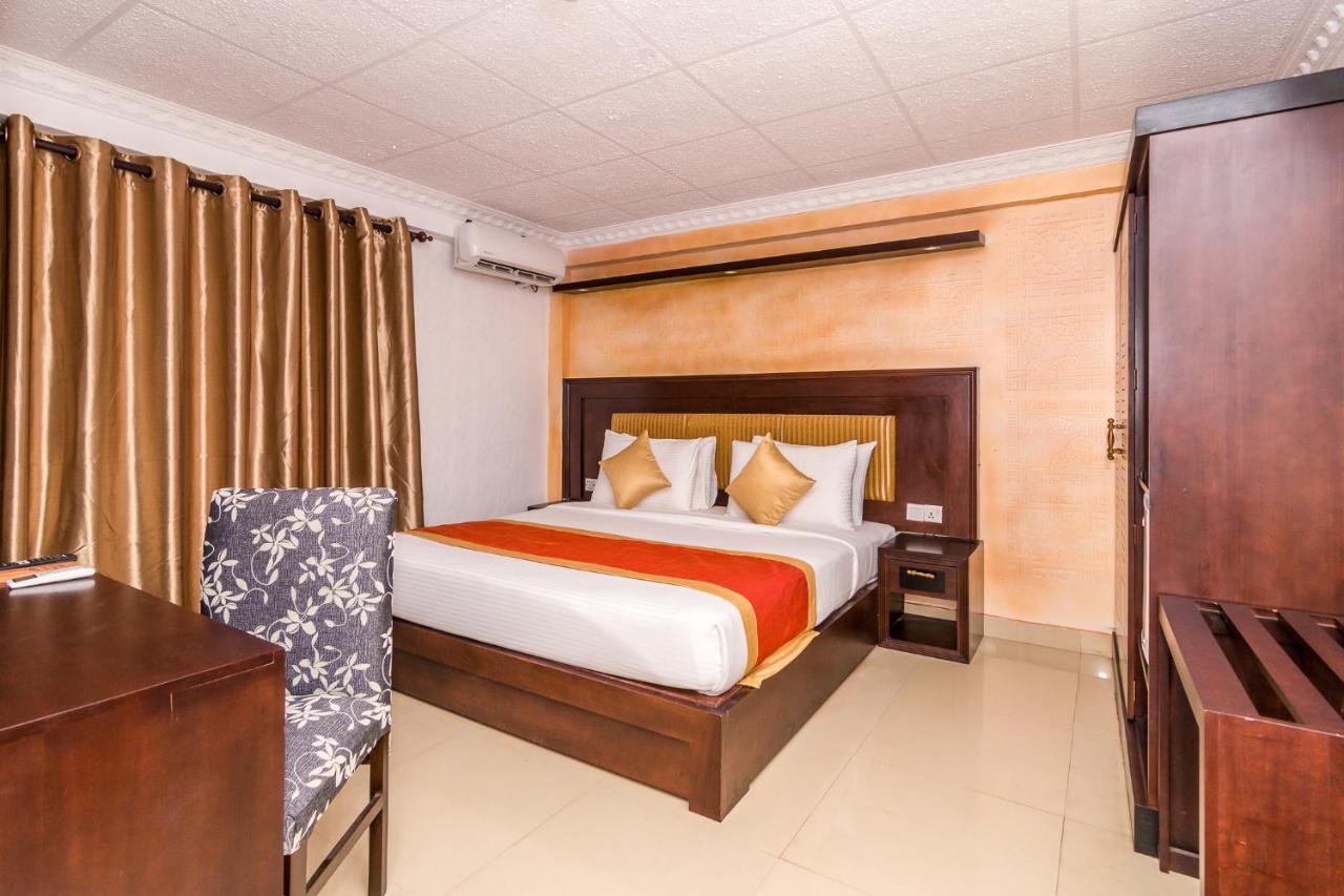 Ceylon City Hotel
