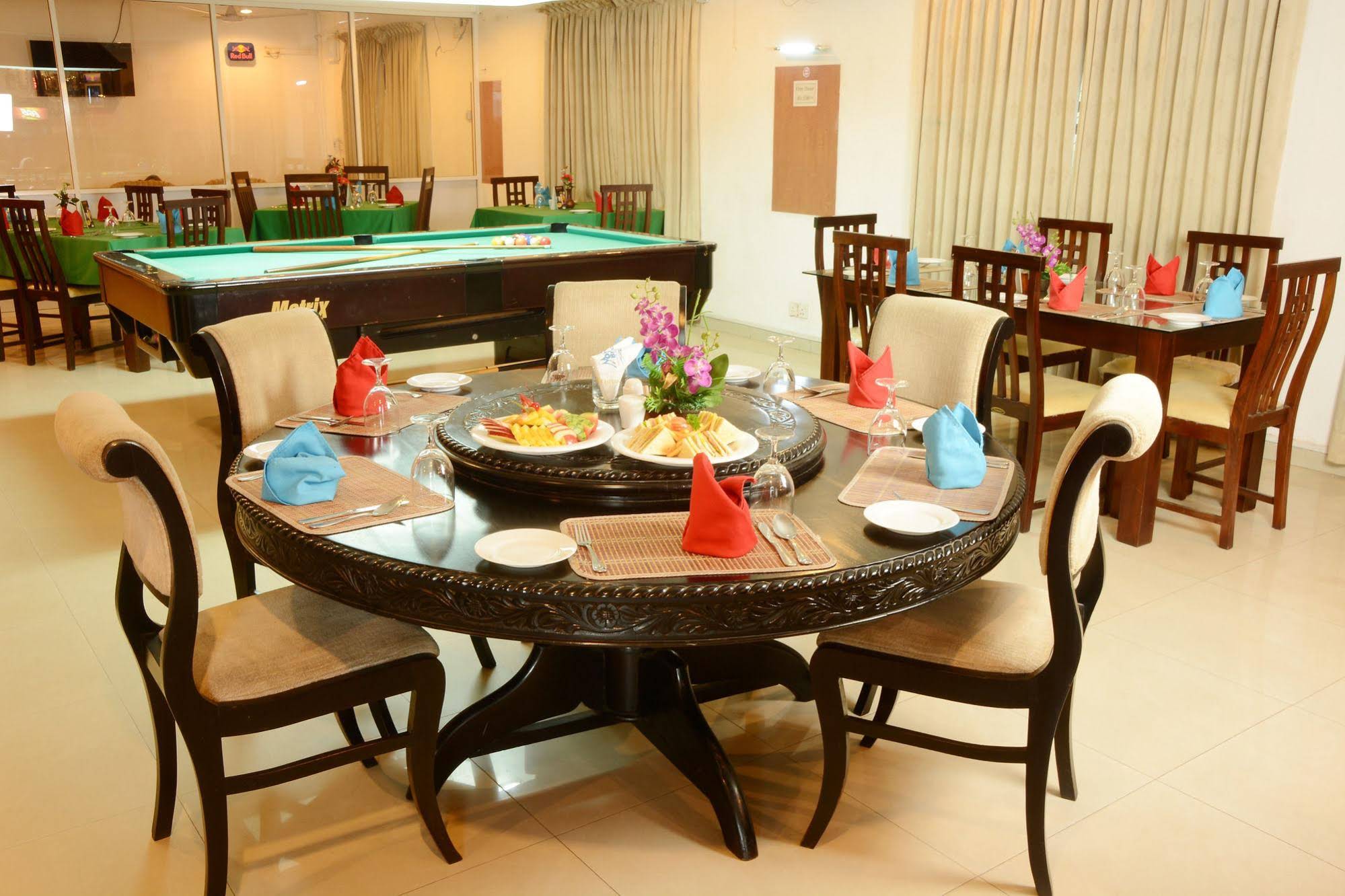 Mount Breeze Hotel