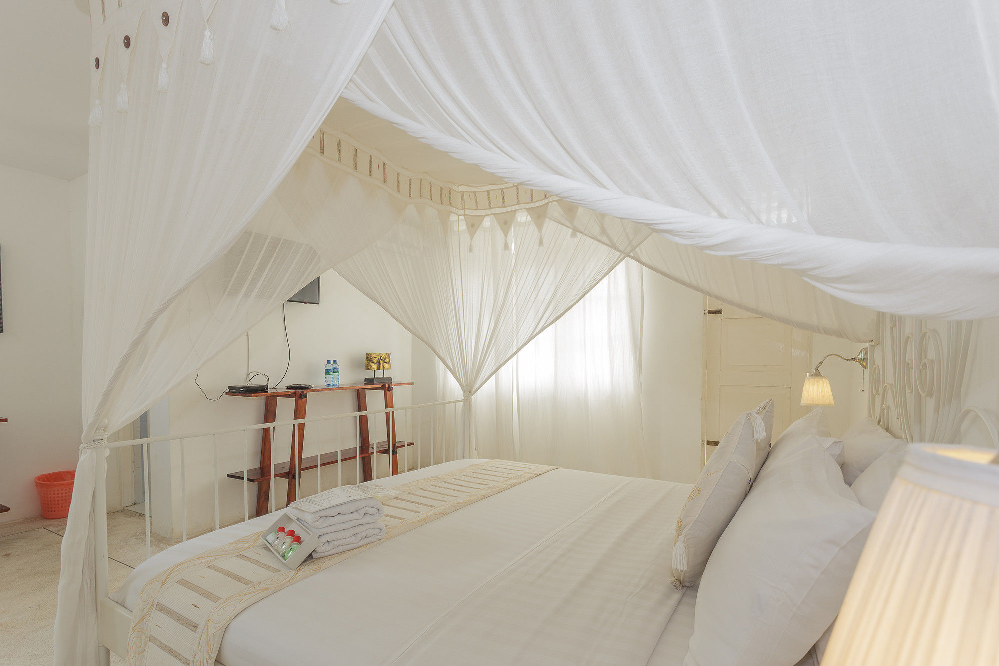 Royce Boutique Hotel