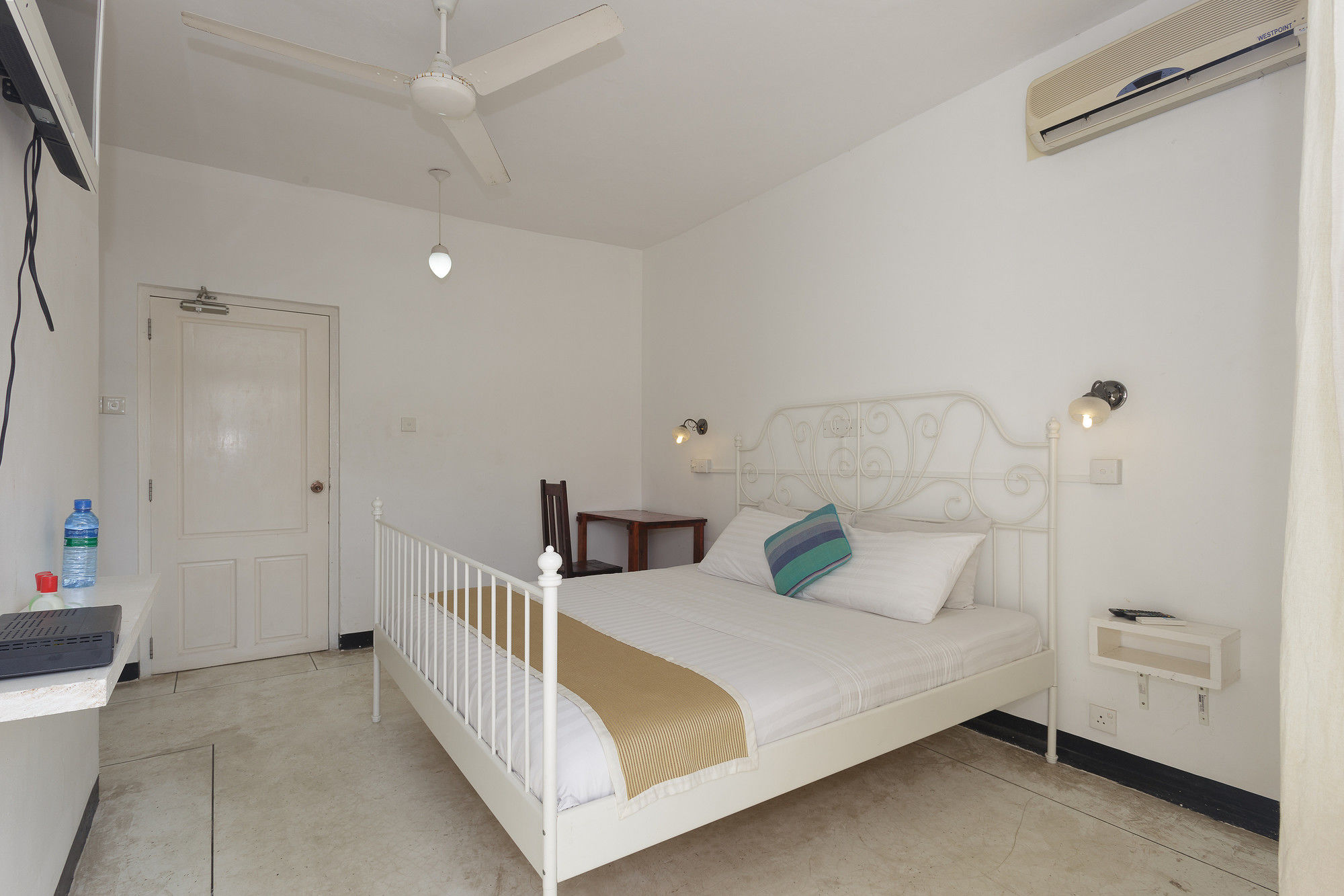 Royce Boutique Hotel