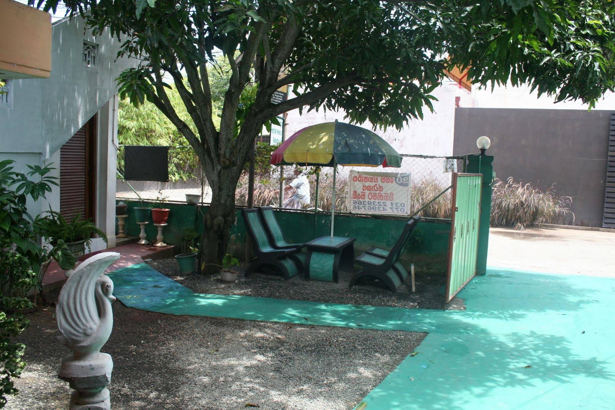 Bernie's Inn