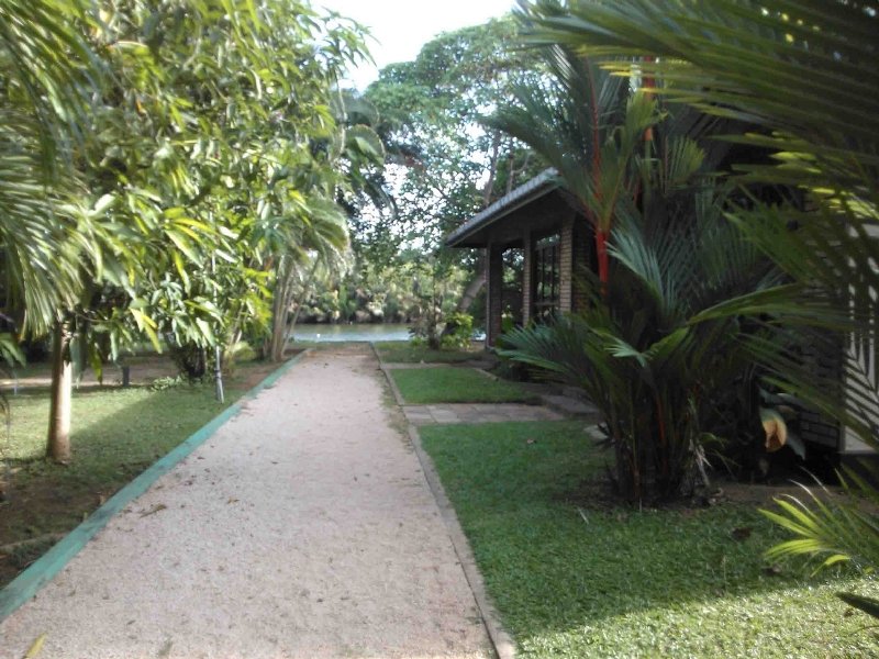 Kumudu Valley Resort