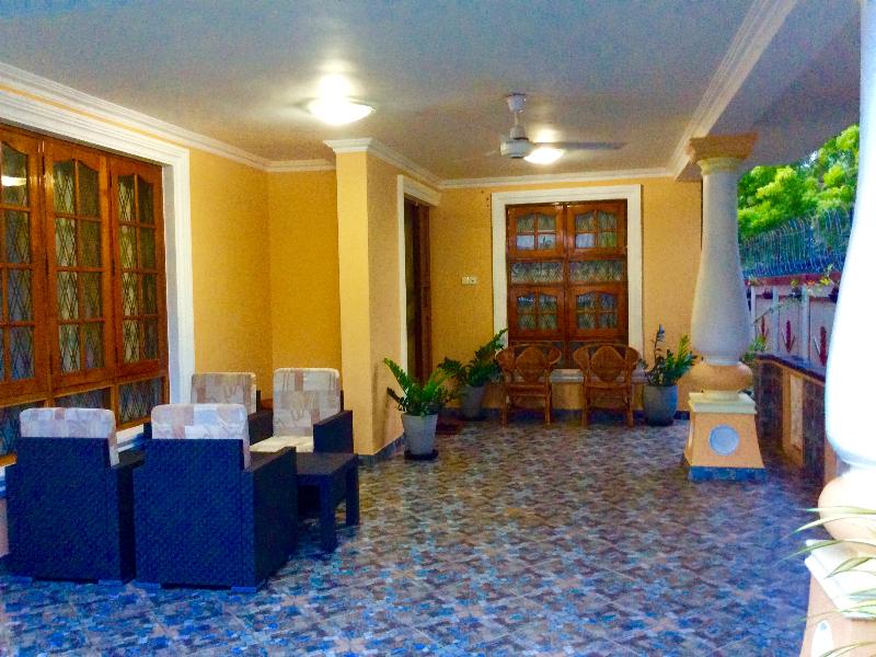 Negombo Budget Villa