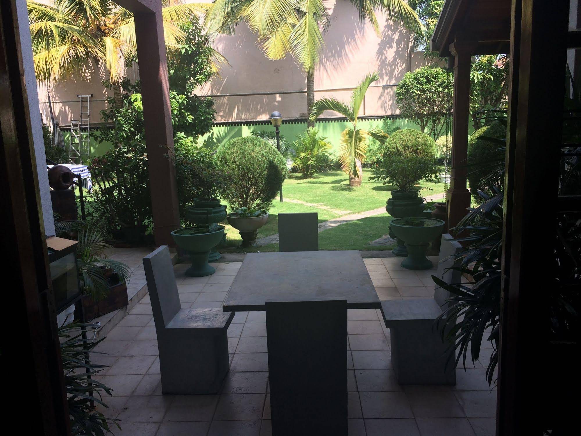 Norfolk Airport Villa