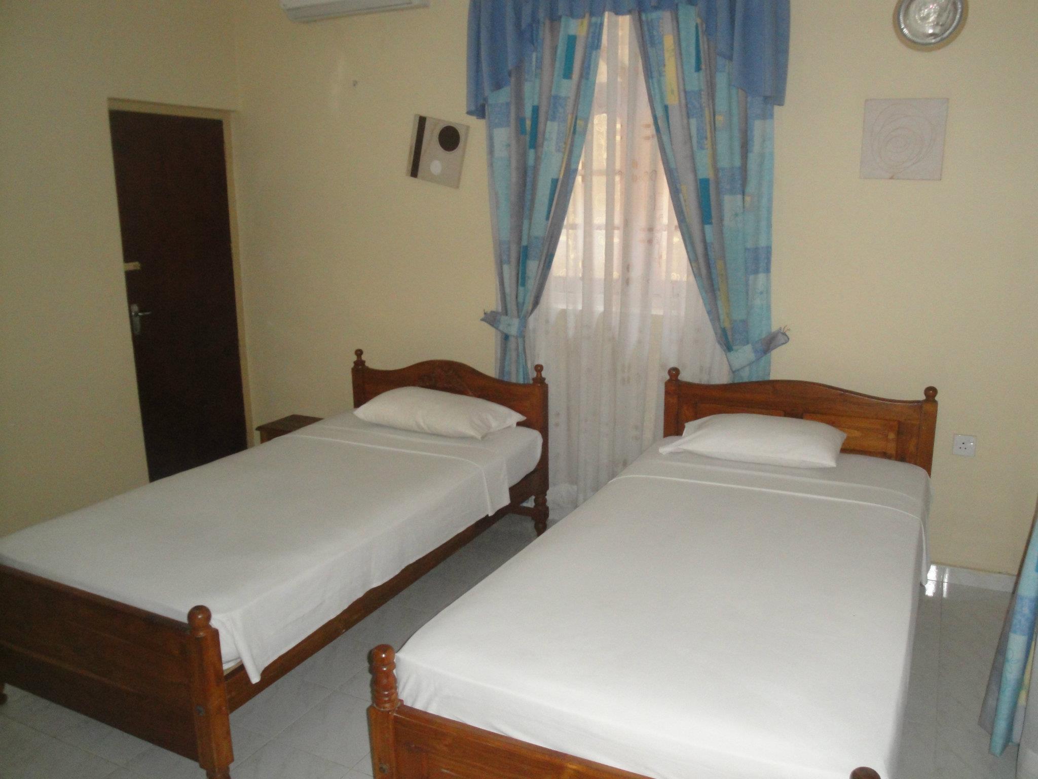 Paradise Holiday Village