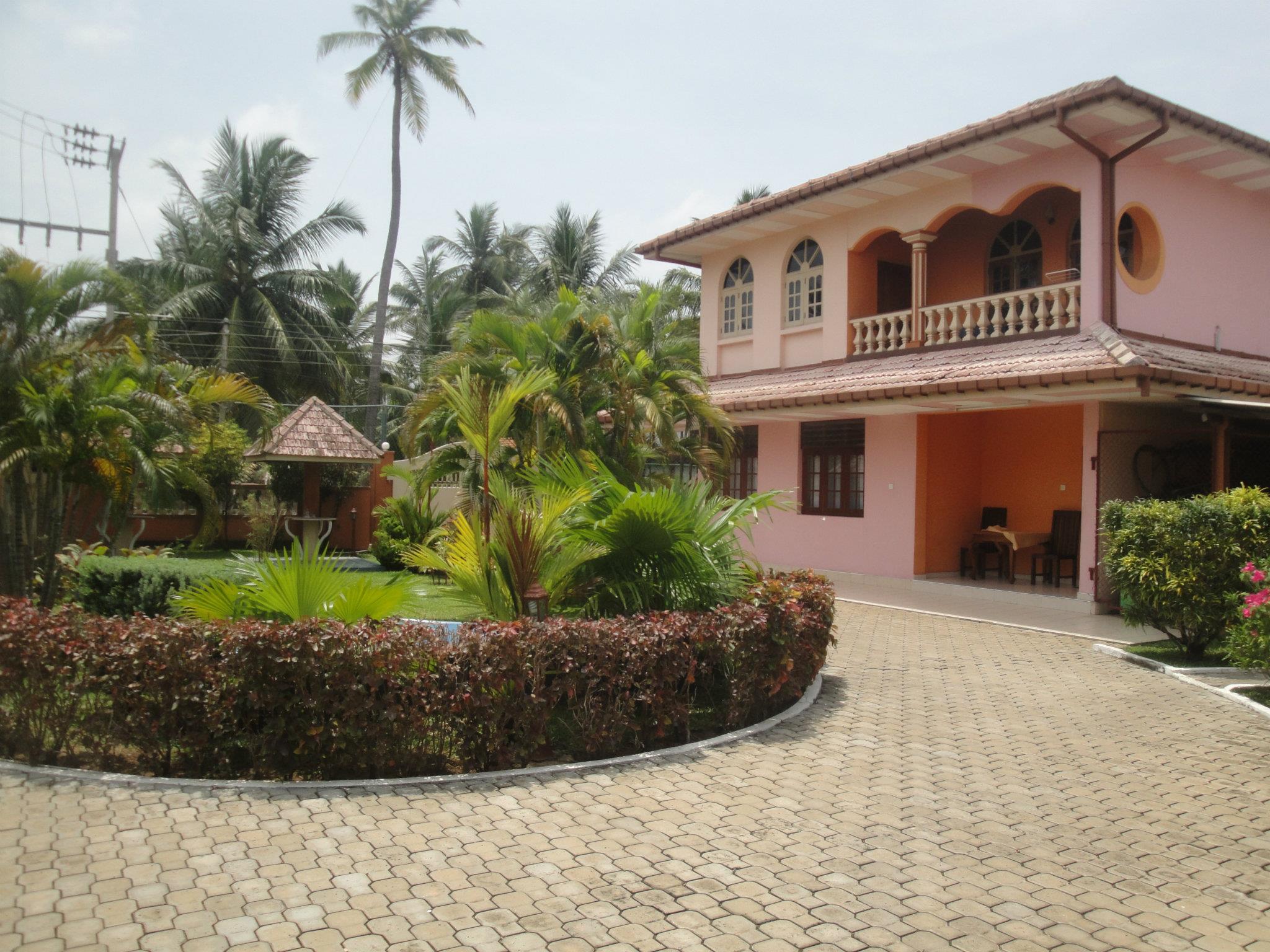 Paradise Holiday Village