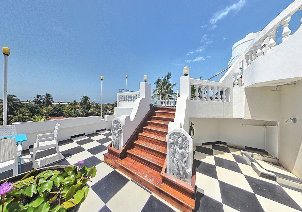 Royal Castle Hotel
