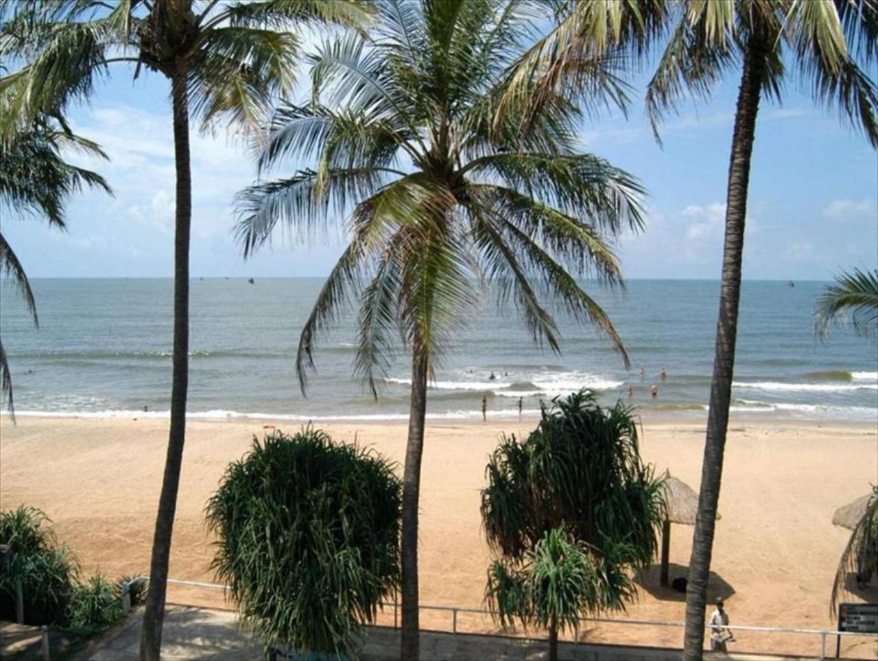 Earl's Regent Negombo