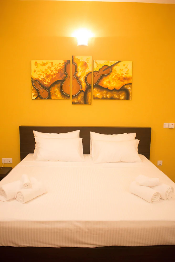 The Suite 262