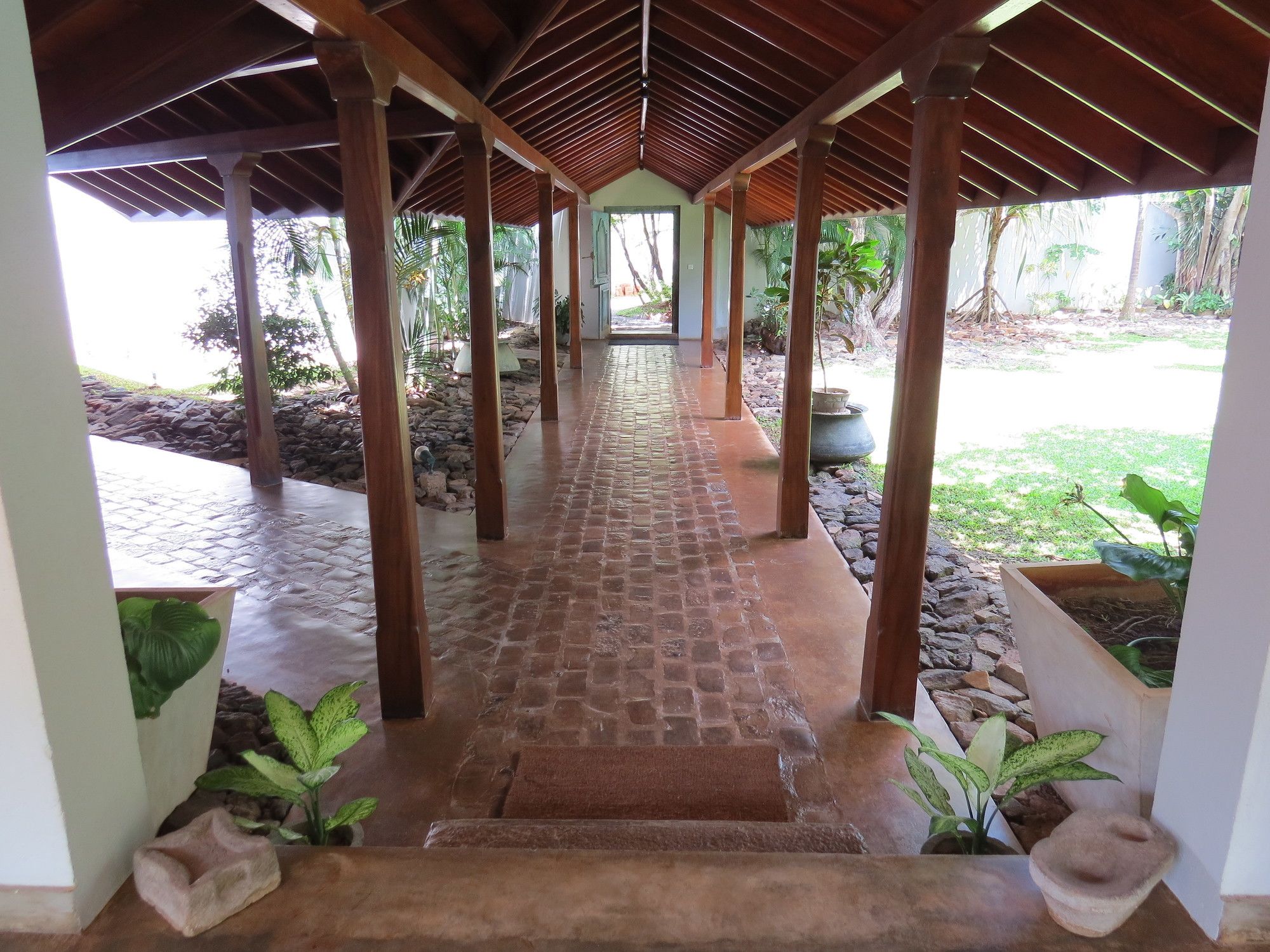 Villa Hundira