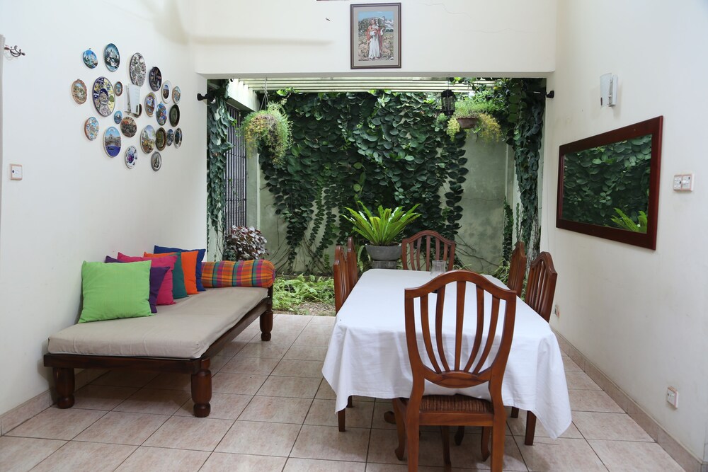 Villa Sarakkuwa