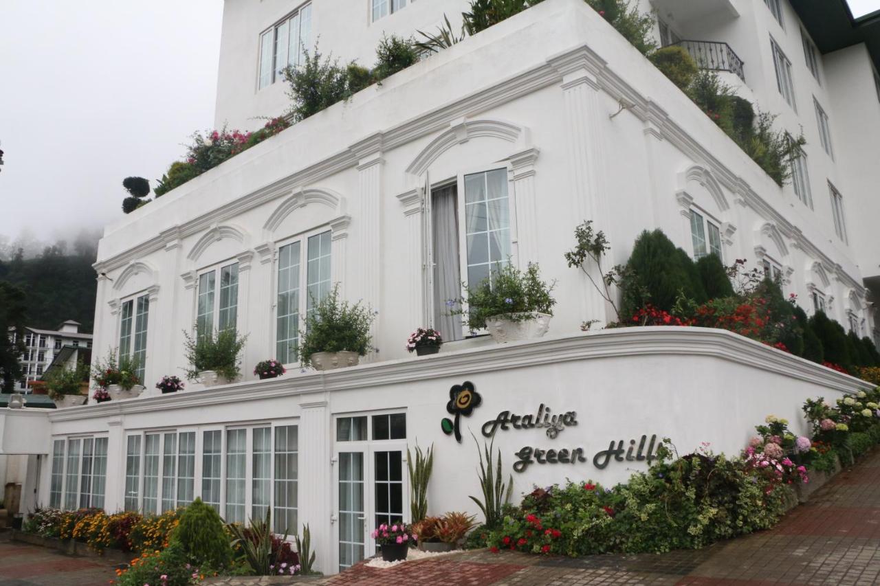 Araliya Green Hills Hotel