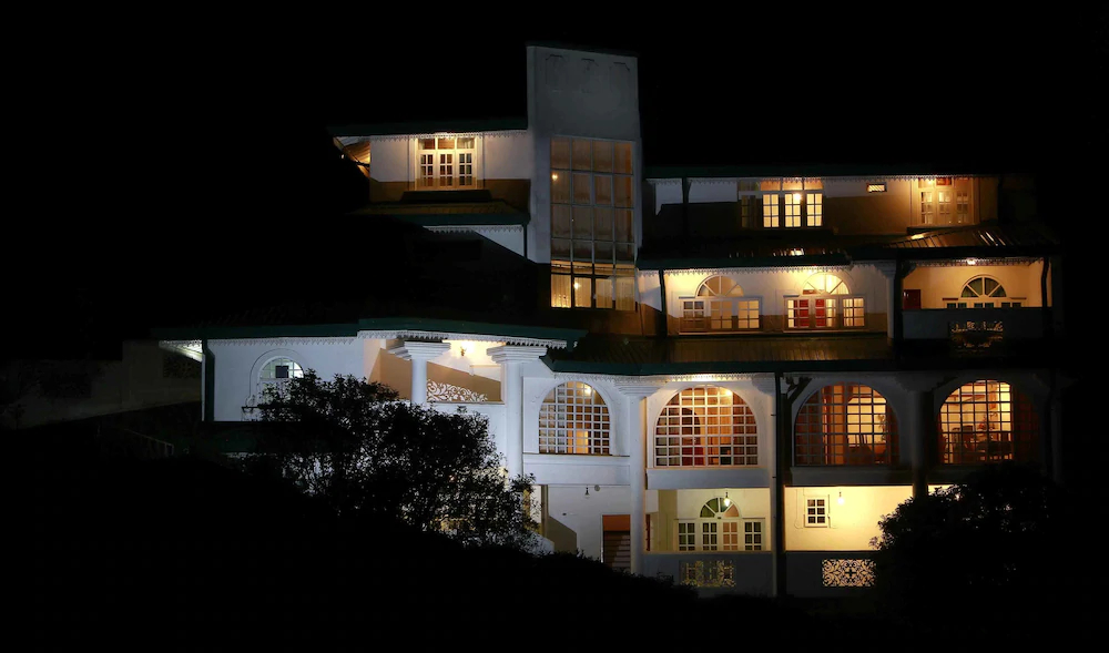 Green Forest Hotel by OYO Rooms