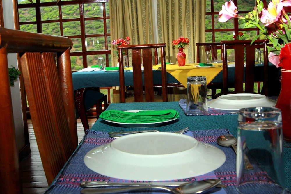 Green Forest Hotel by OYO Rooms
