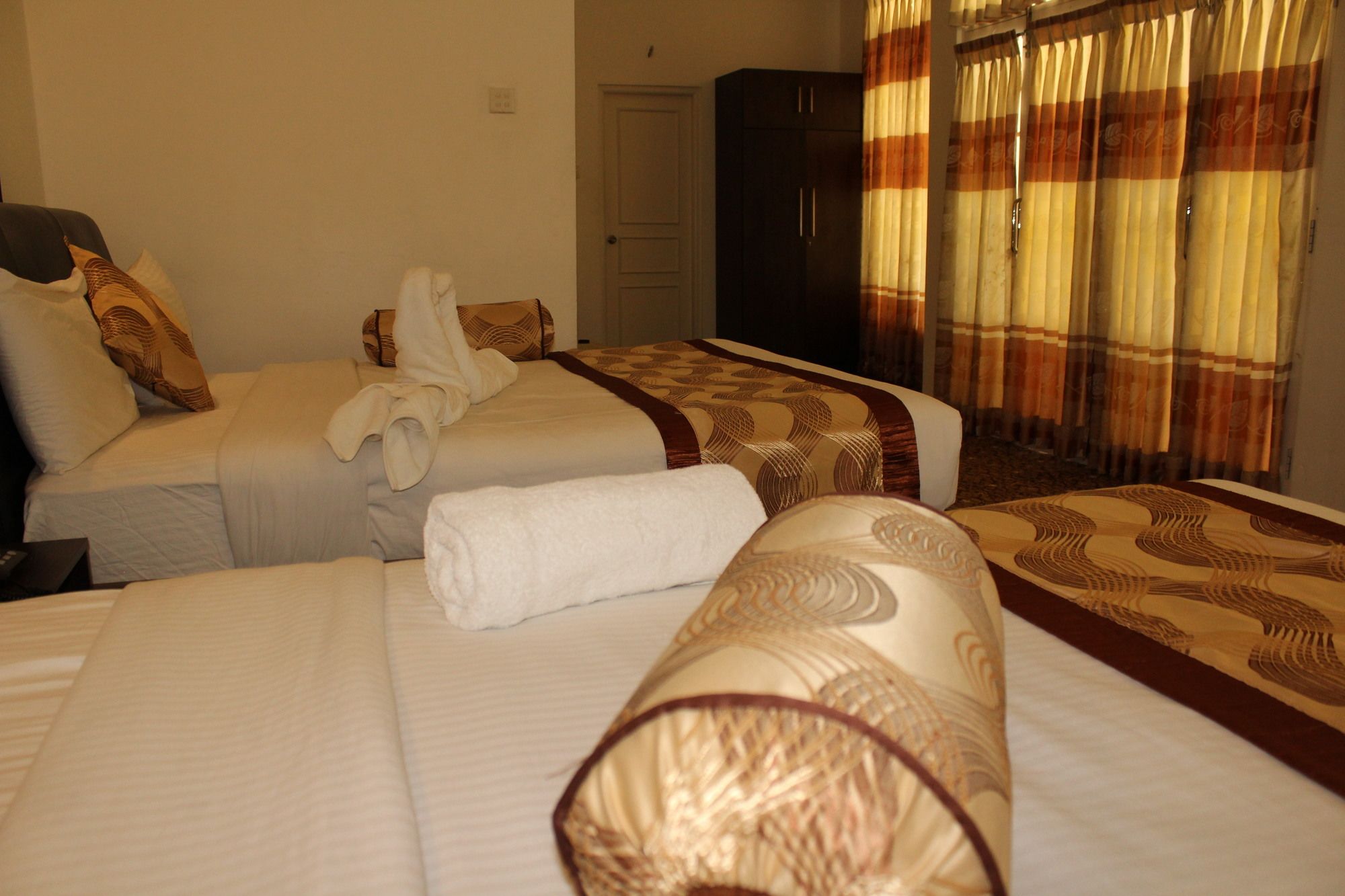 La Cottage Boutique Hotel & Restuarant