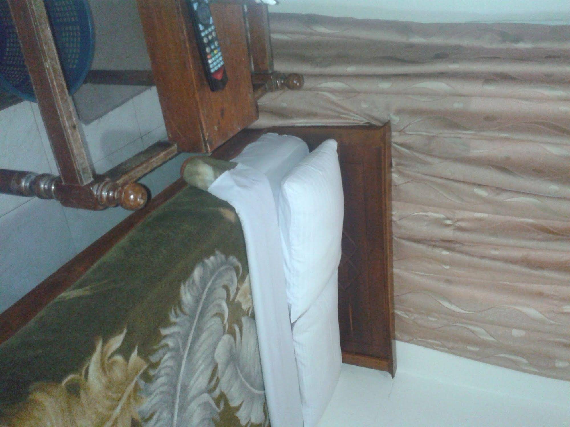 New Tour Inn