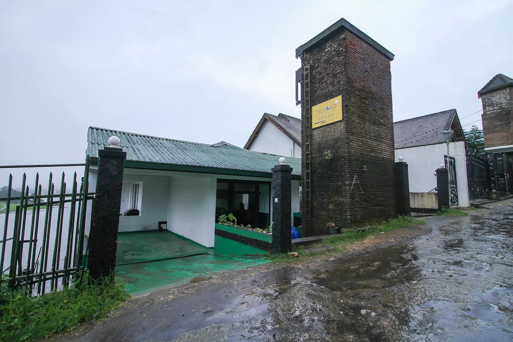 Royal Hotel by OYO Rooms