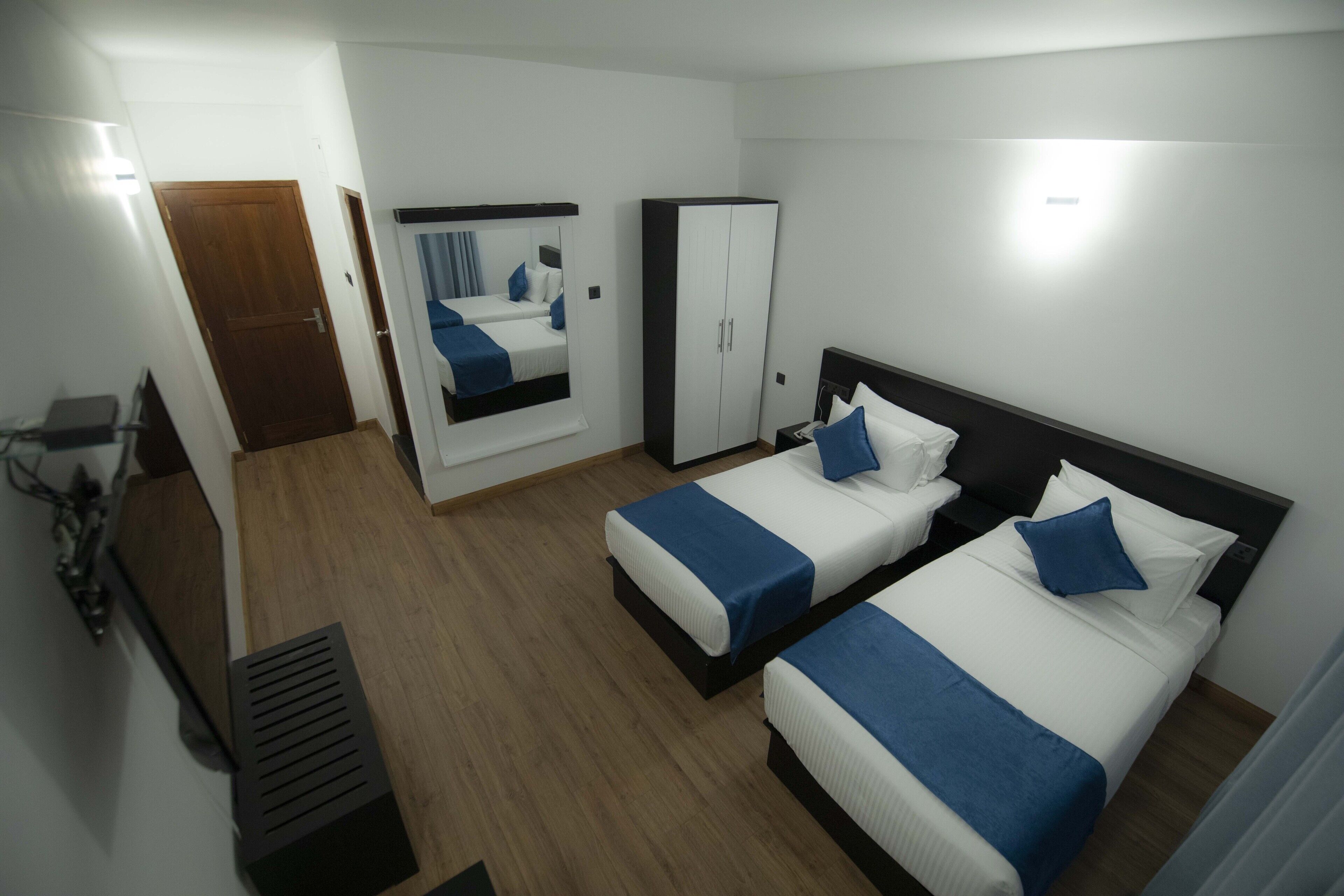 Single Tree Mount Hotel