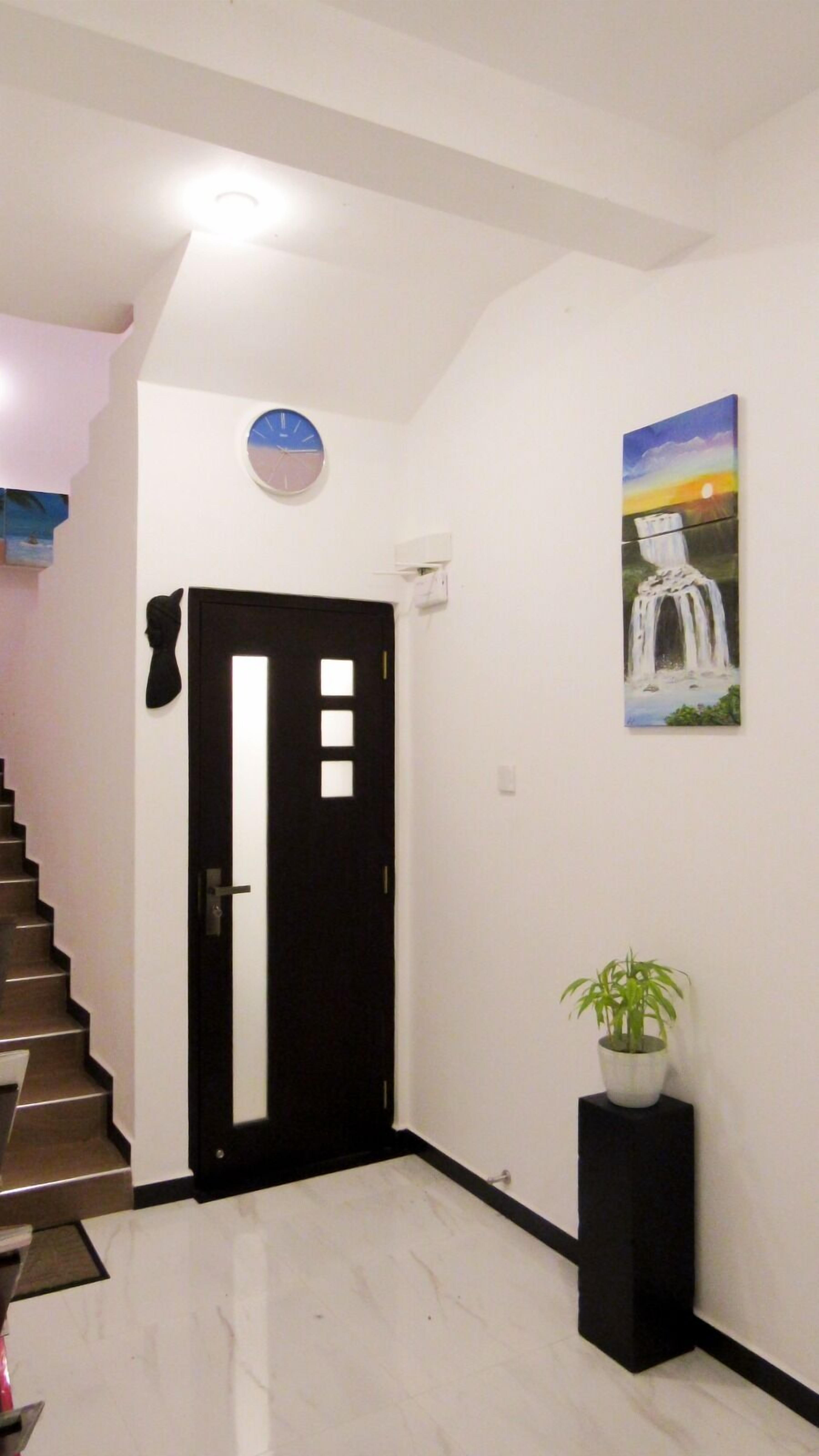 Airport Faith Hotel