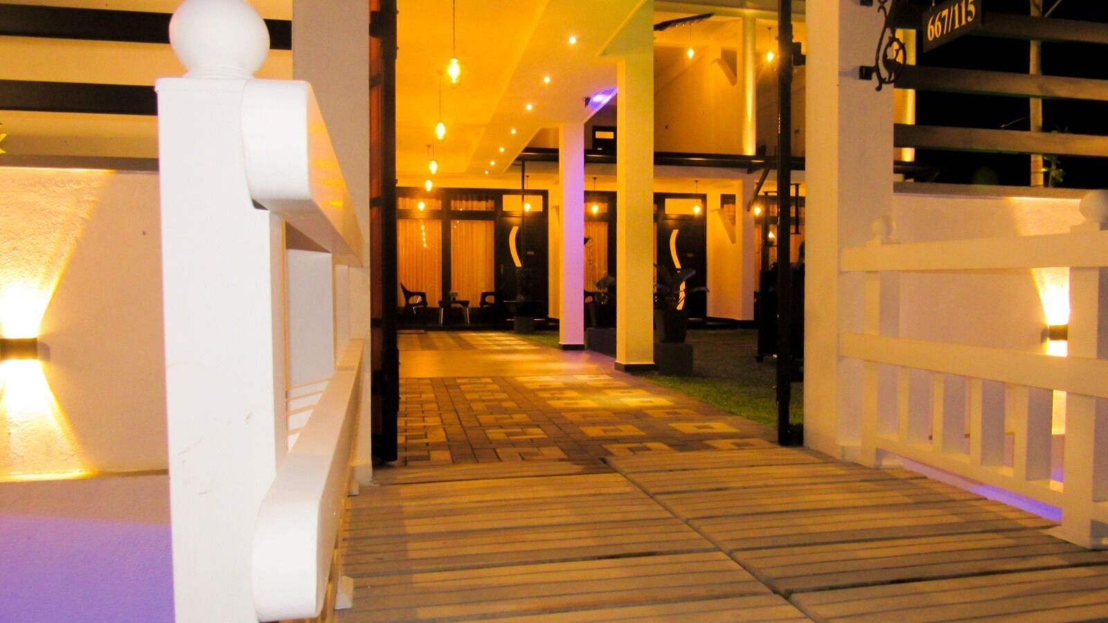Airport Faith Hotel