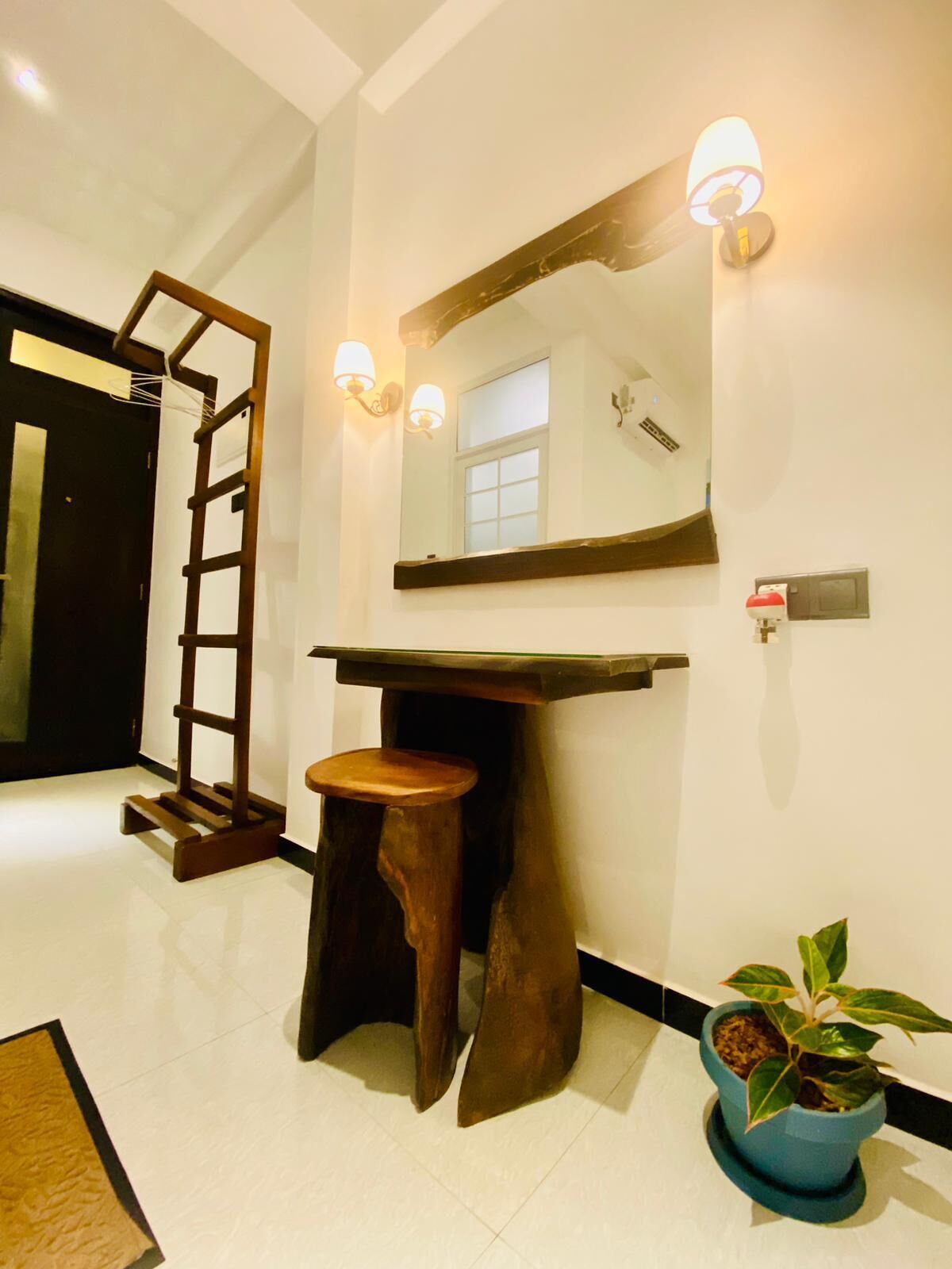 Airport Faith Hotel