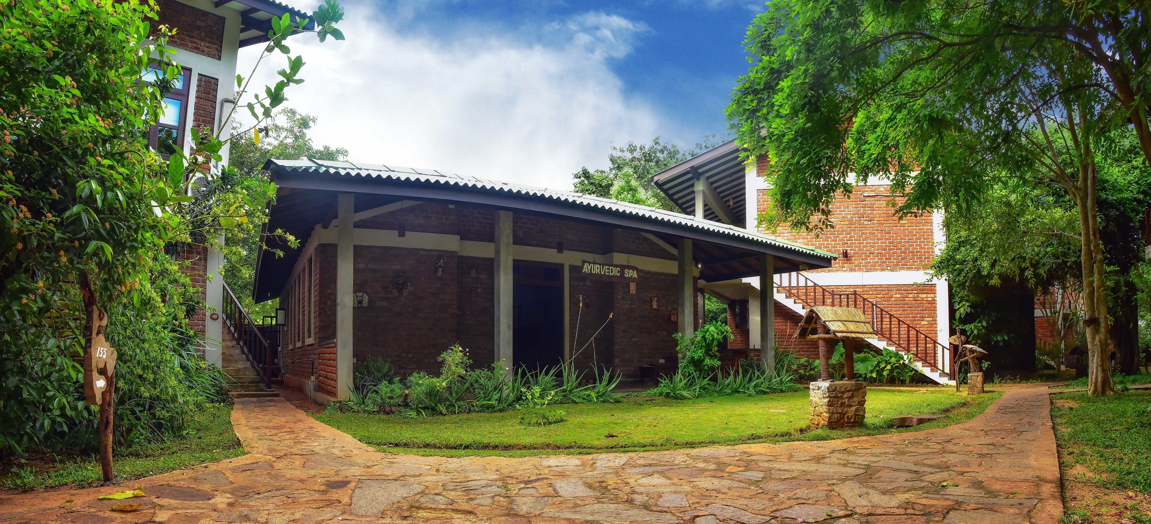 Camellia Resort and Spa