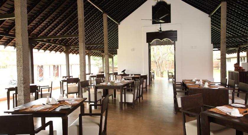 Sigiriya Jungles