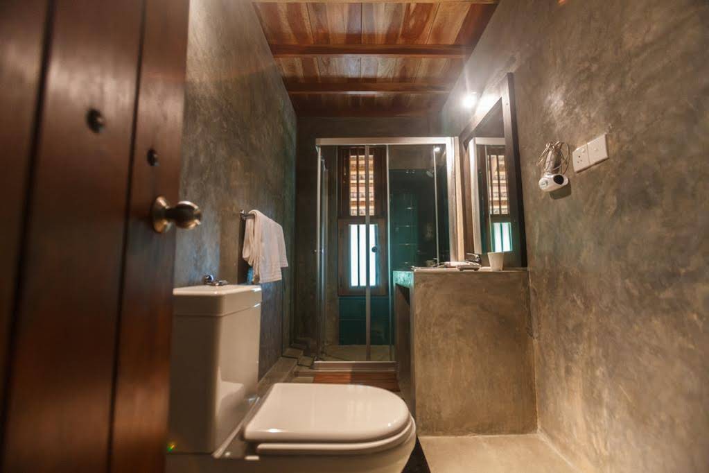 Lagoon House Rekawa