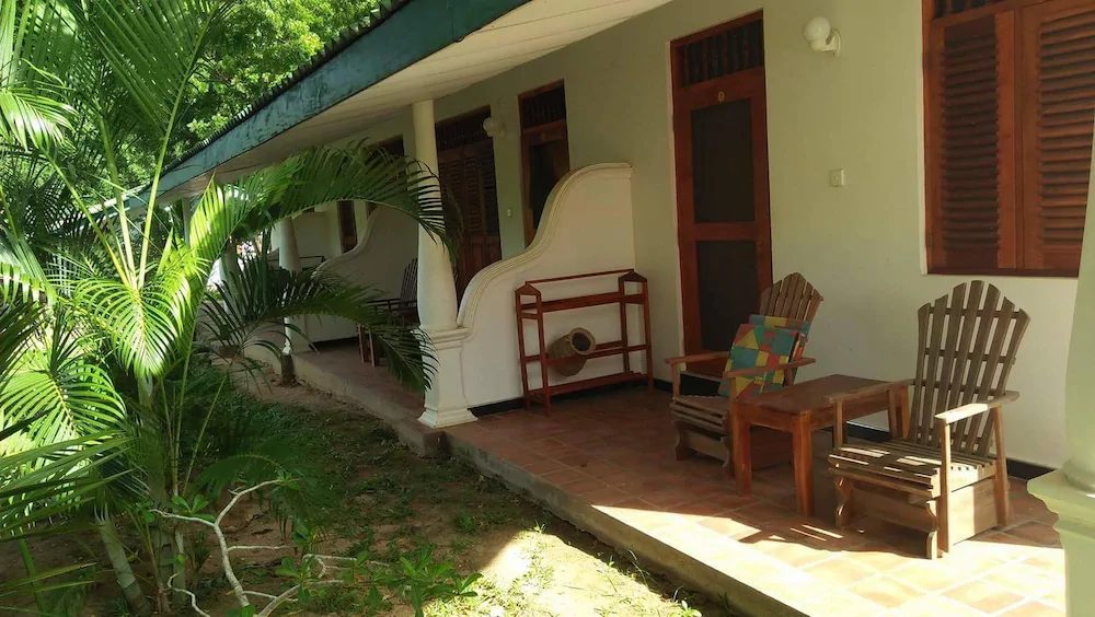 Rocky Villa
