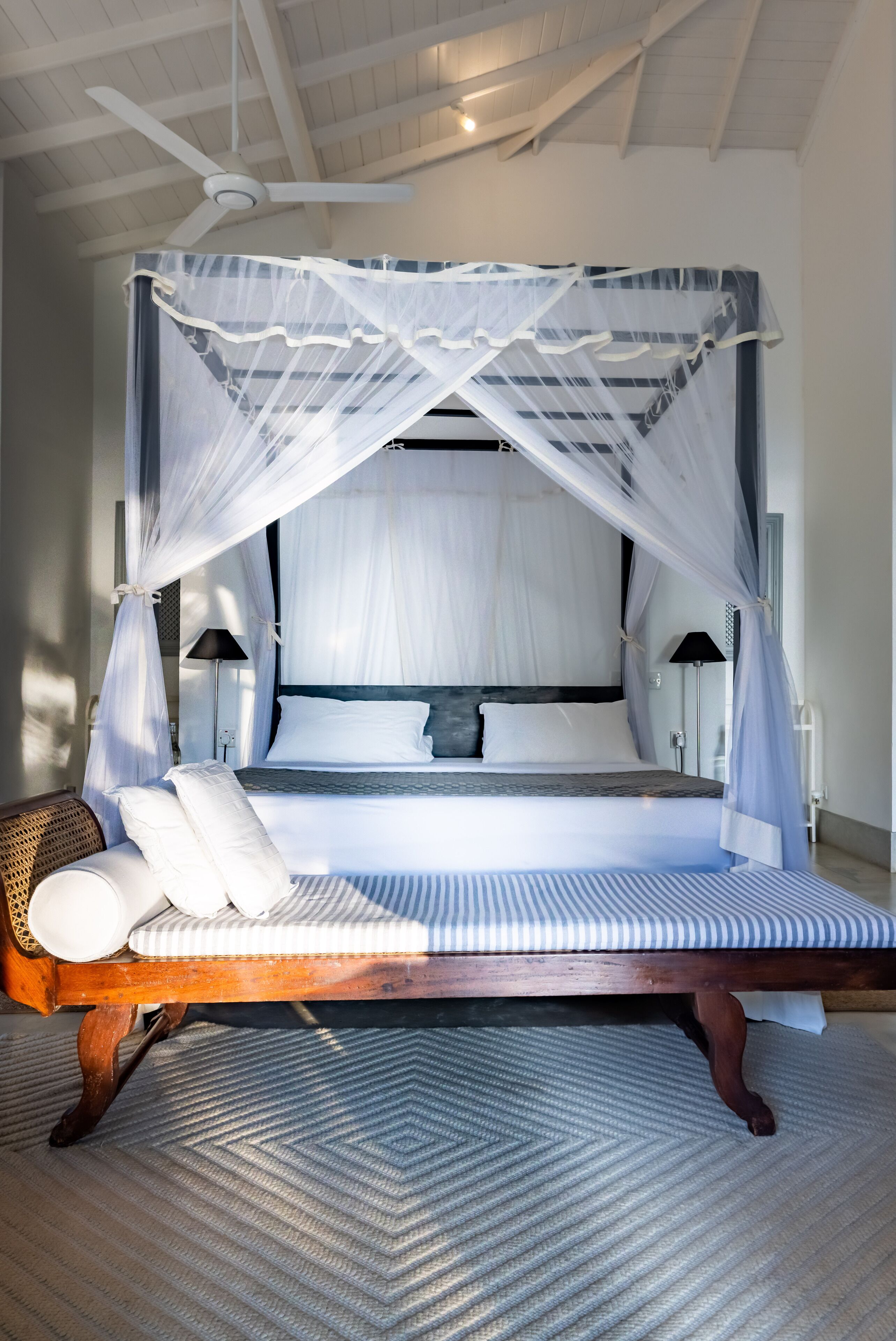 Taru Villas Mawella
