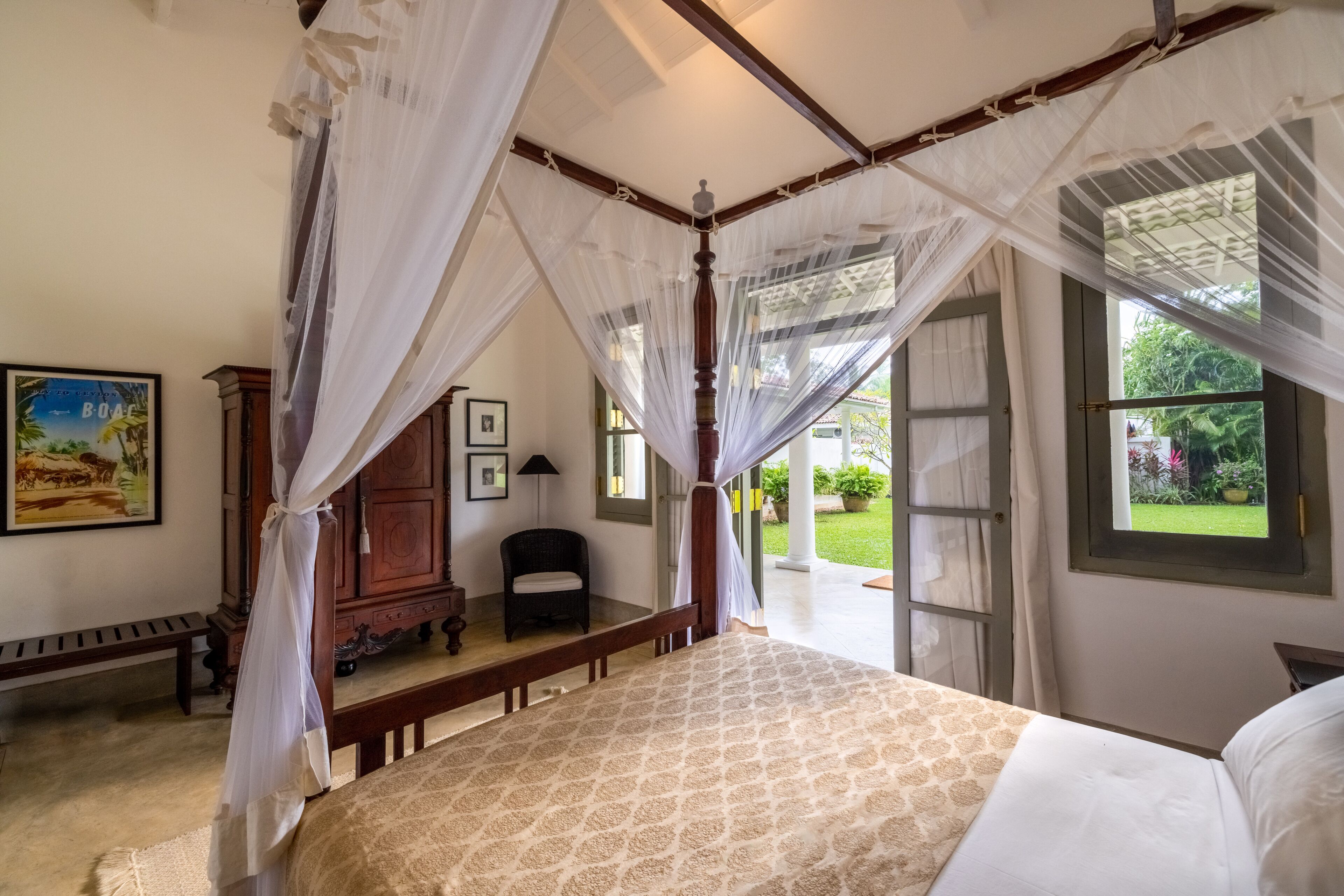 Taru Villas Mawella