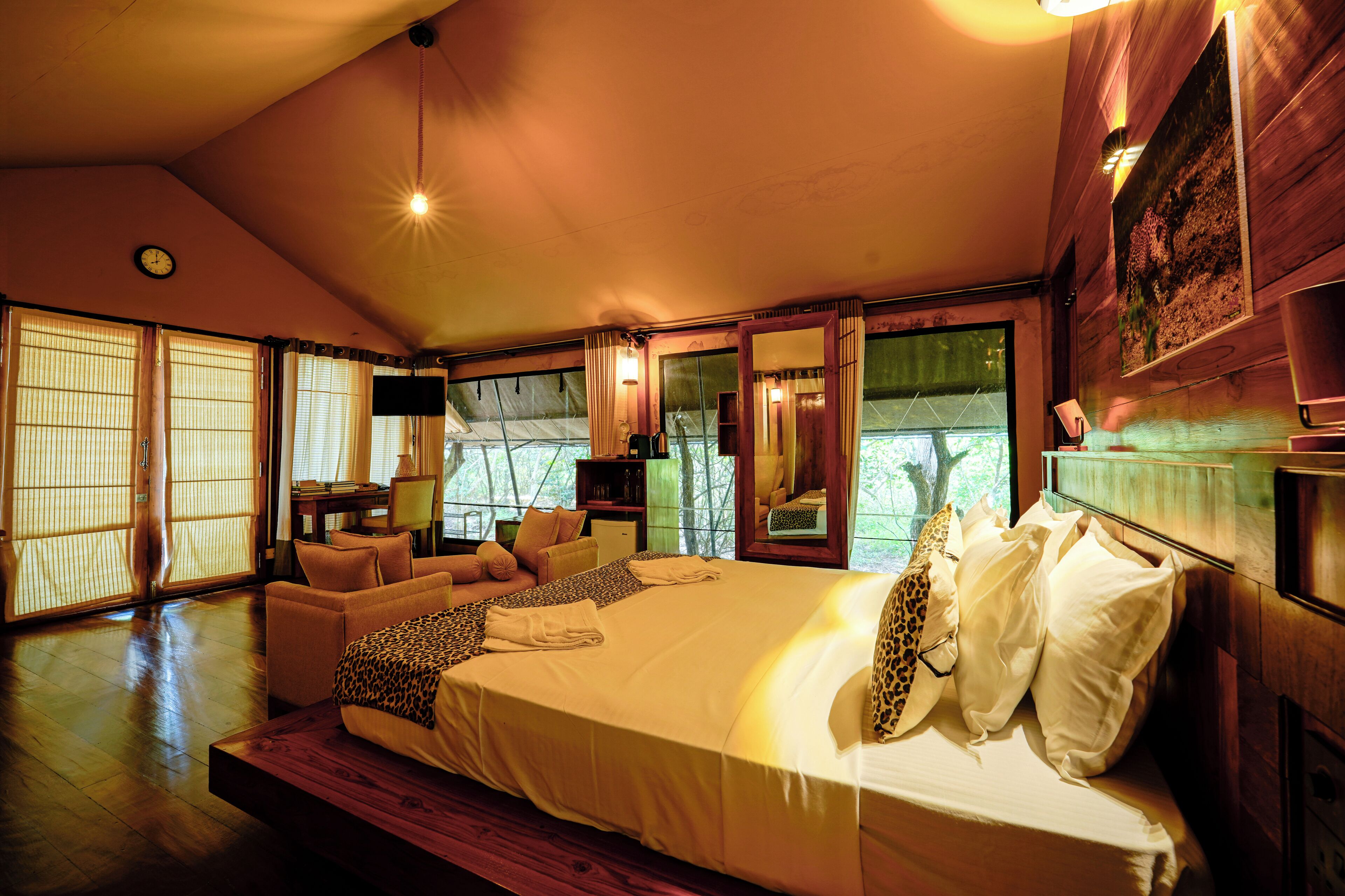 Leopard Reach Yala By Seven Angels