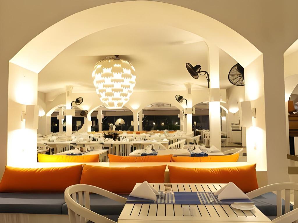 Trinco Blu by Cinnamon