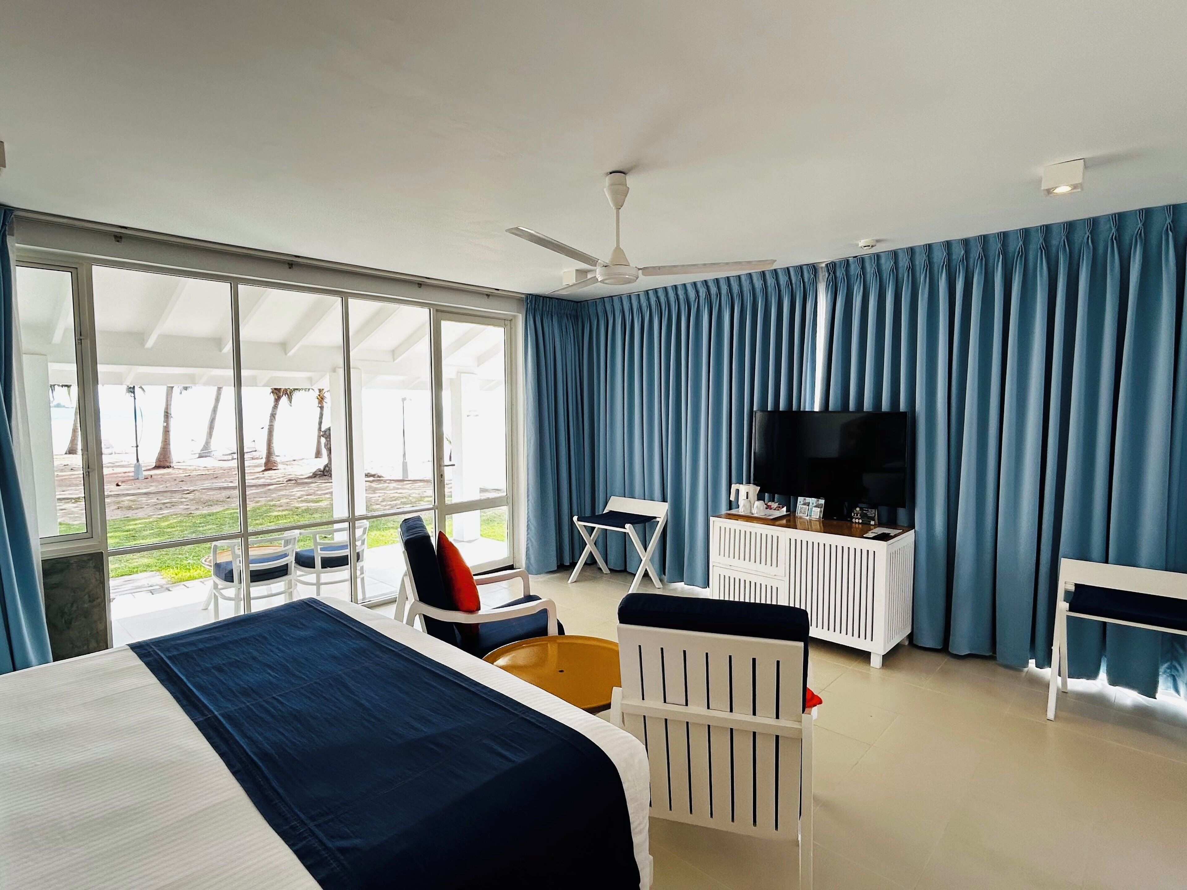 Trinco Blu by Cinnamon