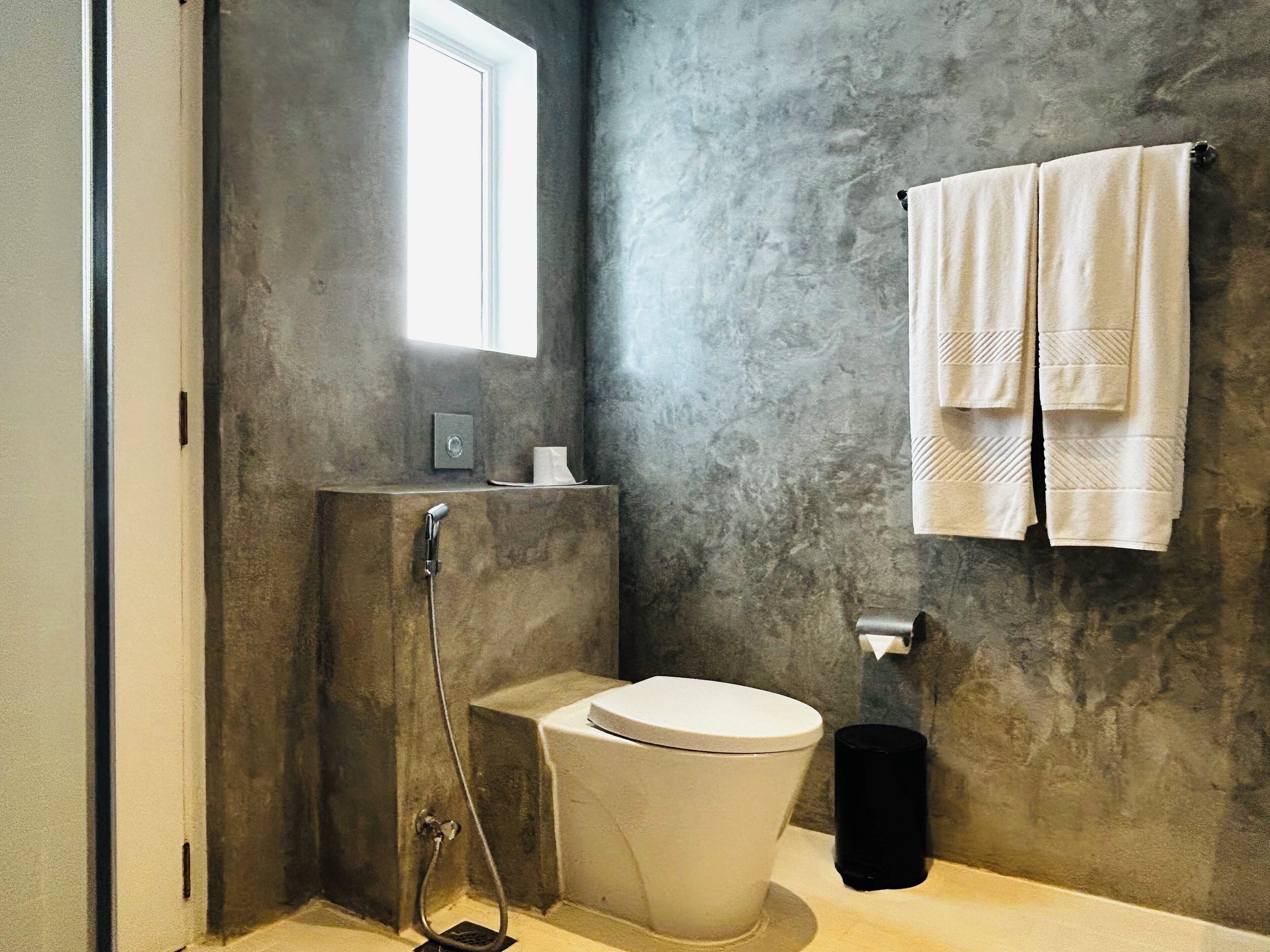 Trinco Blu by Cinnamon