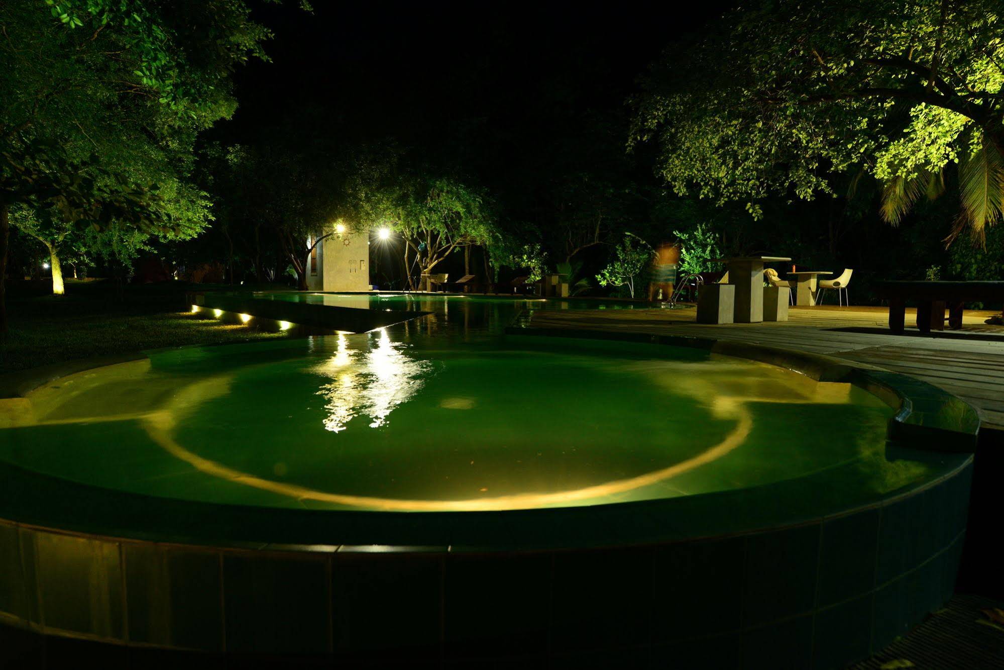 Nil Diya Mankada Safari Lodge