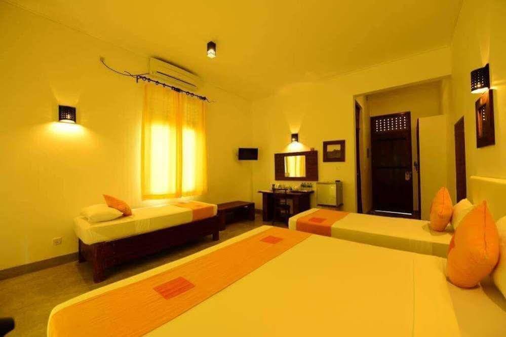 Nil Diya Mankada Safari Lodge