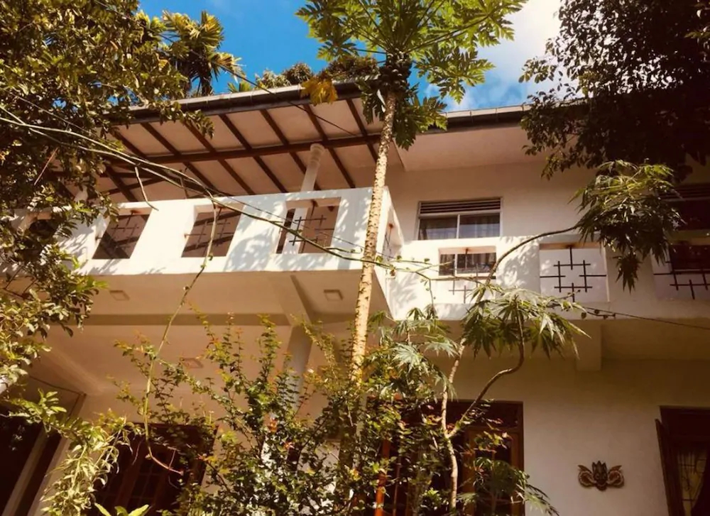 Toropi Homestay