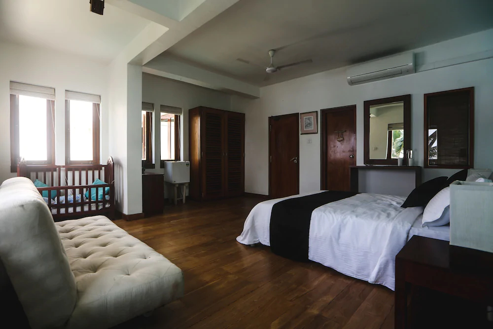 Footprints Villa