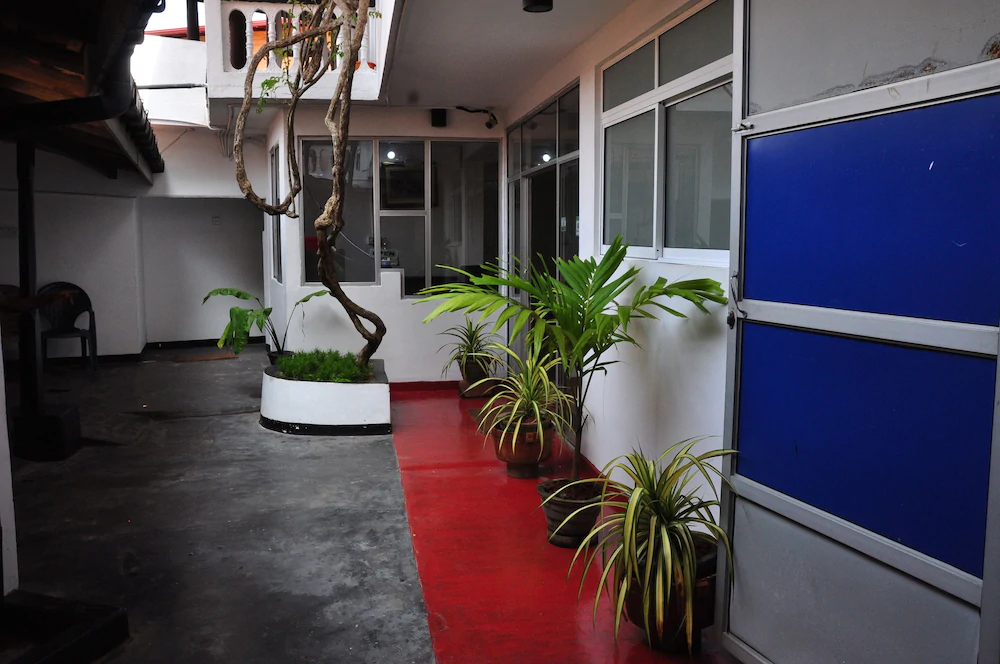 Surf Una Beach Hotel