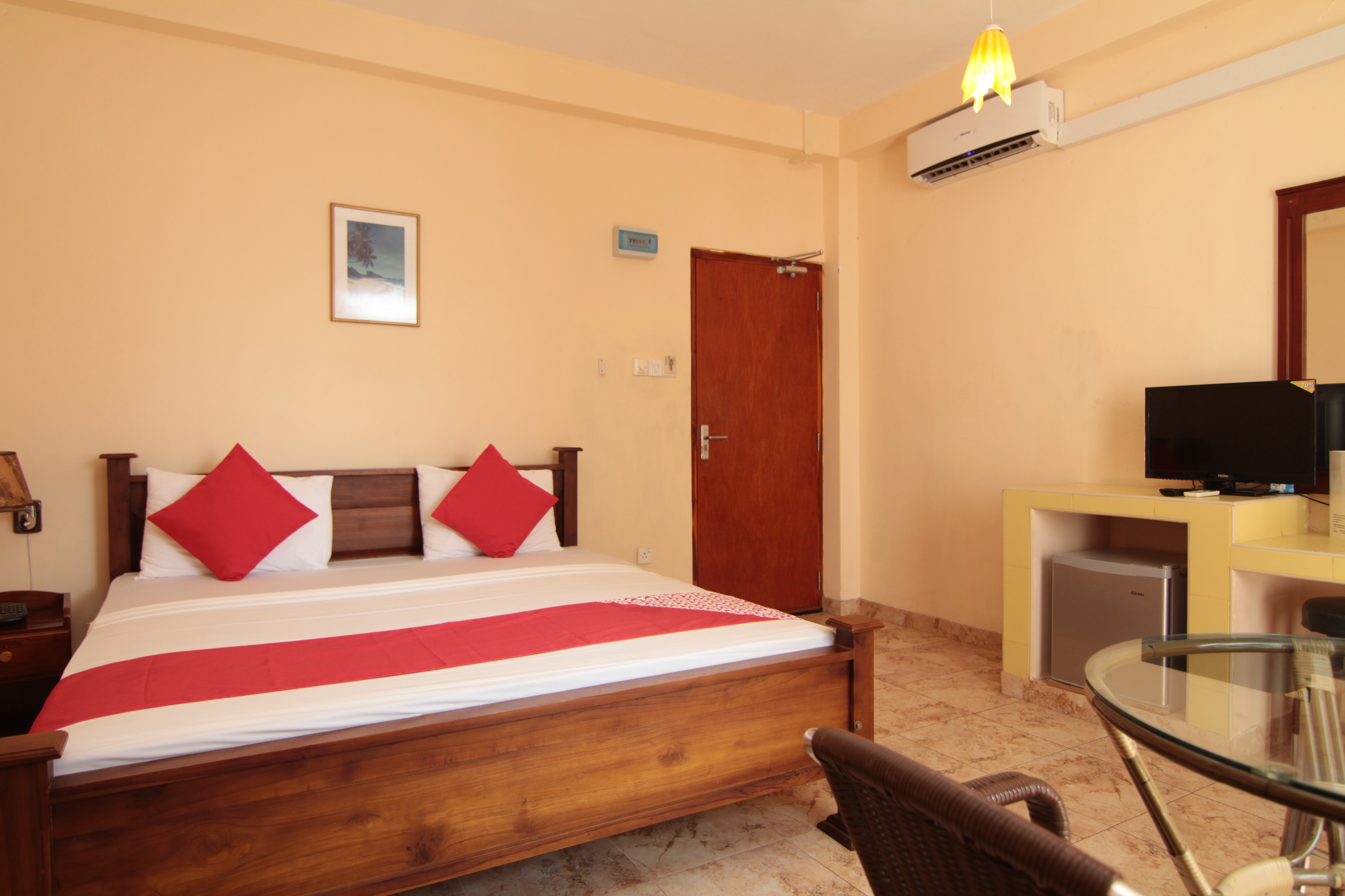 Sea Shine Beach Hotel by OYO Rooms