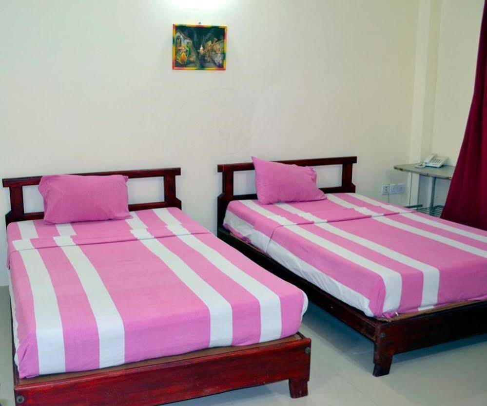 Ananthi Hotels
