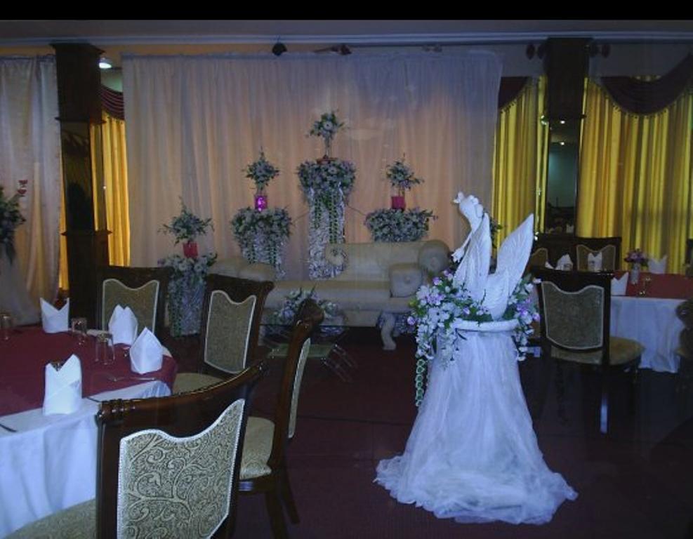 Misuki Plaza Hotel