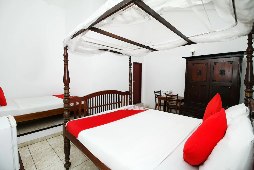 Hotel Empryean by OYO Rooms